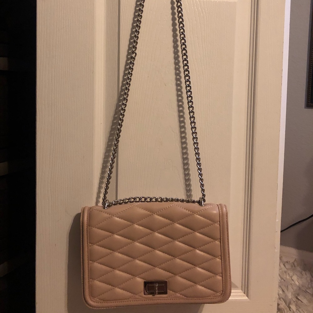 Express Quilted Chain Strap Shoulder Bag